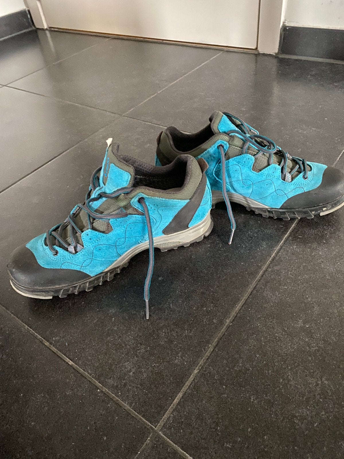 Lowa wandelschoenen maat 40, Sports & Fitness, Alpinisme & Randonnée, Enlèvement, Comme neuf