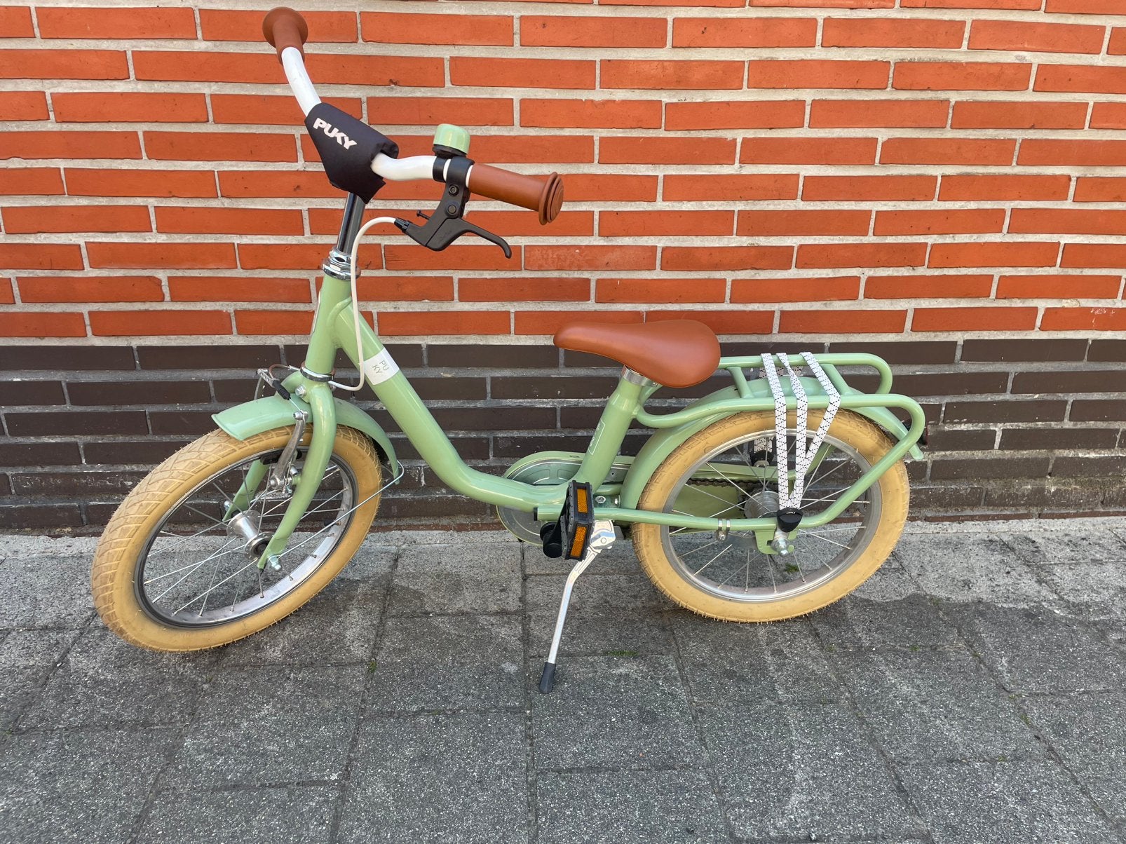 Puky retro 16inch kinderfiets, Fietsen en Brommers, Fietsen | Kinderfietsjes, Ophalen, Terugtraprem, Zijwieltjes, 16 tot 20 inch