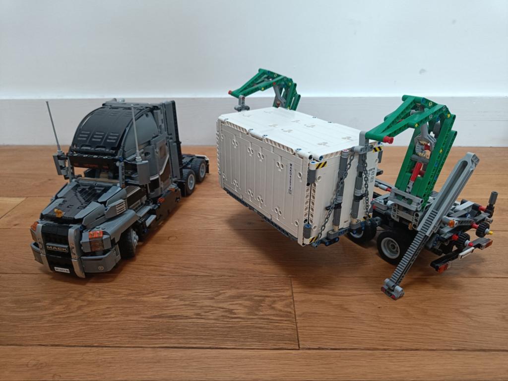LEGO technic 42078 Mack Anthem, Ophalen, Compleet, Lego, Zo goed als nieuw