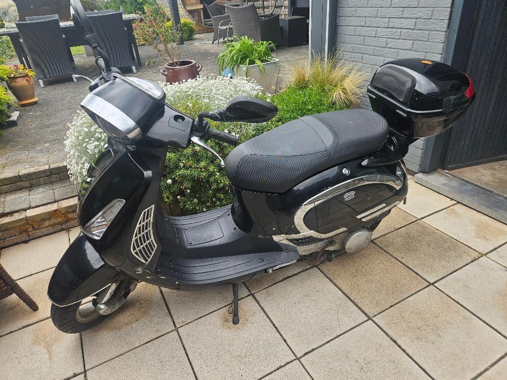 scooter, Fietsen en Brommers, Ophalen, Gebruikt, Overige modellen, 125 cc
