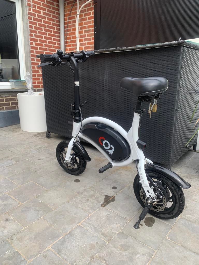 Plooifiets elektrisch, Fietsen en Brommers, Steps, Ophalen, Nieuw