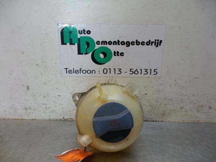 Expansievat van een Volkswagen Golf (Golf 97-), Gebruikt, -, Volkswagen, -