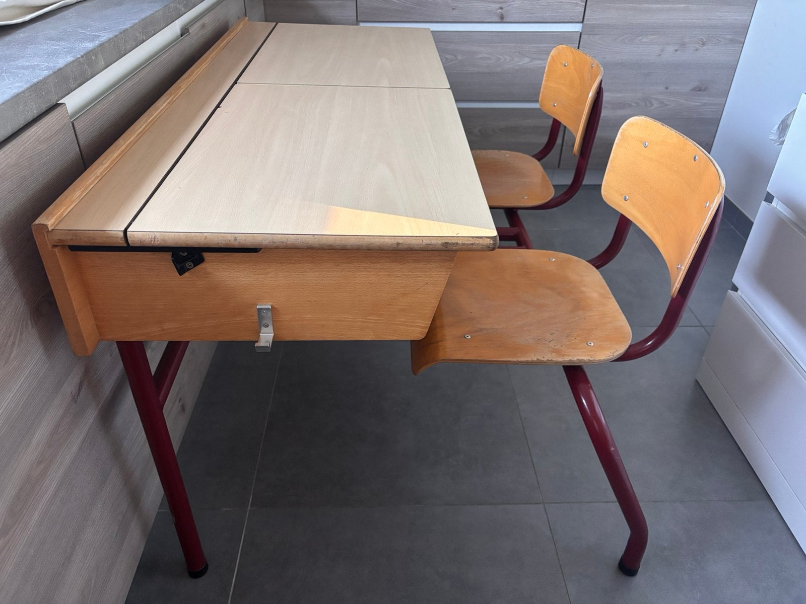 Schoolbank, Huis en Inrichting, Ophalen, Zo goed als nieuw
