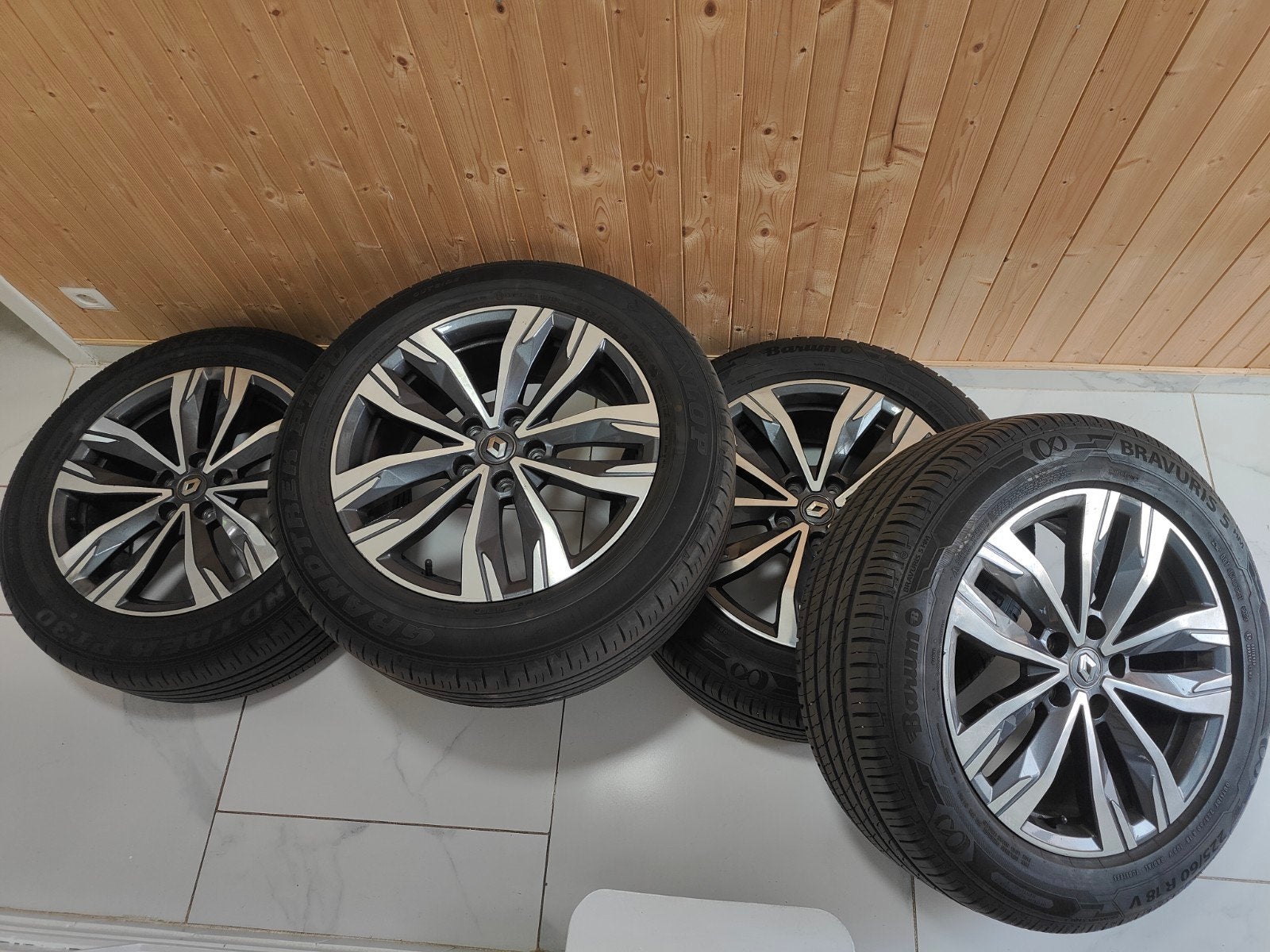 4 wielen, 18 inch, Gebruikt, Banden en Velgen, Ophalen of Verzenden