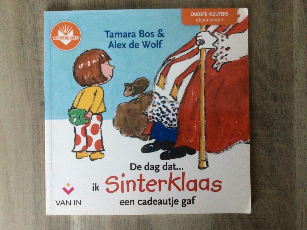 De dag dat..ik Sinterklaas een cadeautje gaf, Ophalen of Verzenden, Gelezen