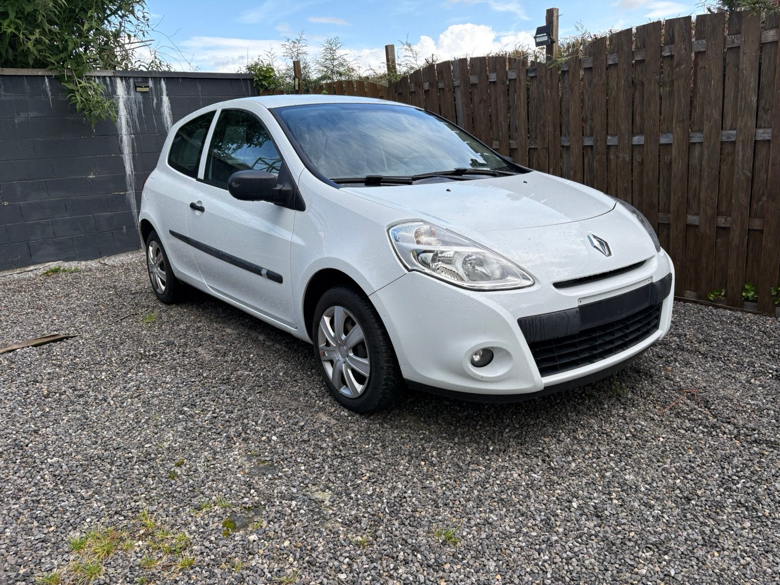 Renault clio 1.2 essence 2009 228000km tel 0473194135, Achat, Particulier, Essence, Clio
