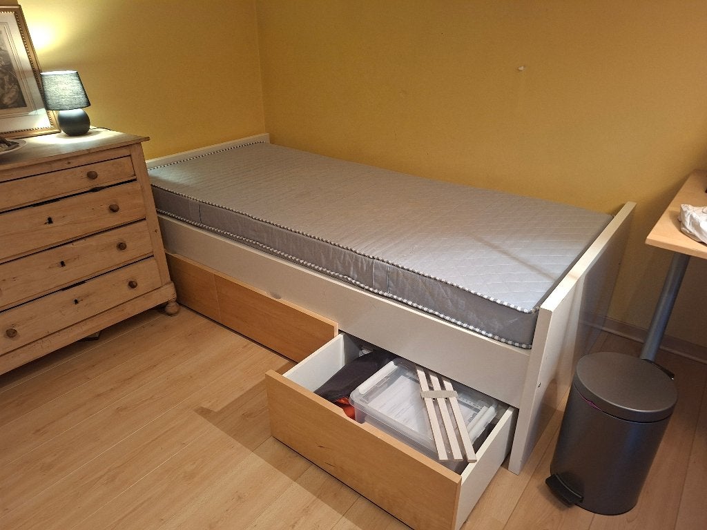 eenpersoonsbed met 3 laden Ikea, Huis en Inrichting, Slaapkamer | Bedden, Ophalen, Gebruikt, 90 cm, Eenpersoons