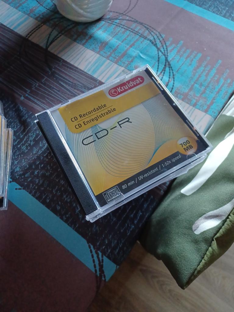 Cd's muziek, Enlèvement