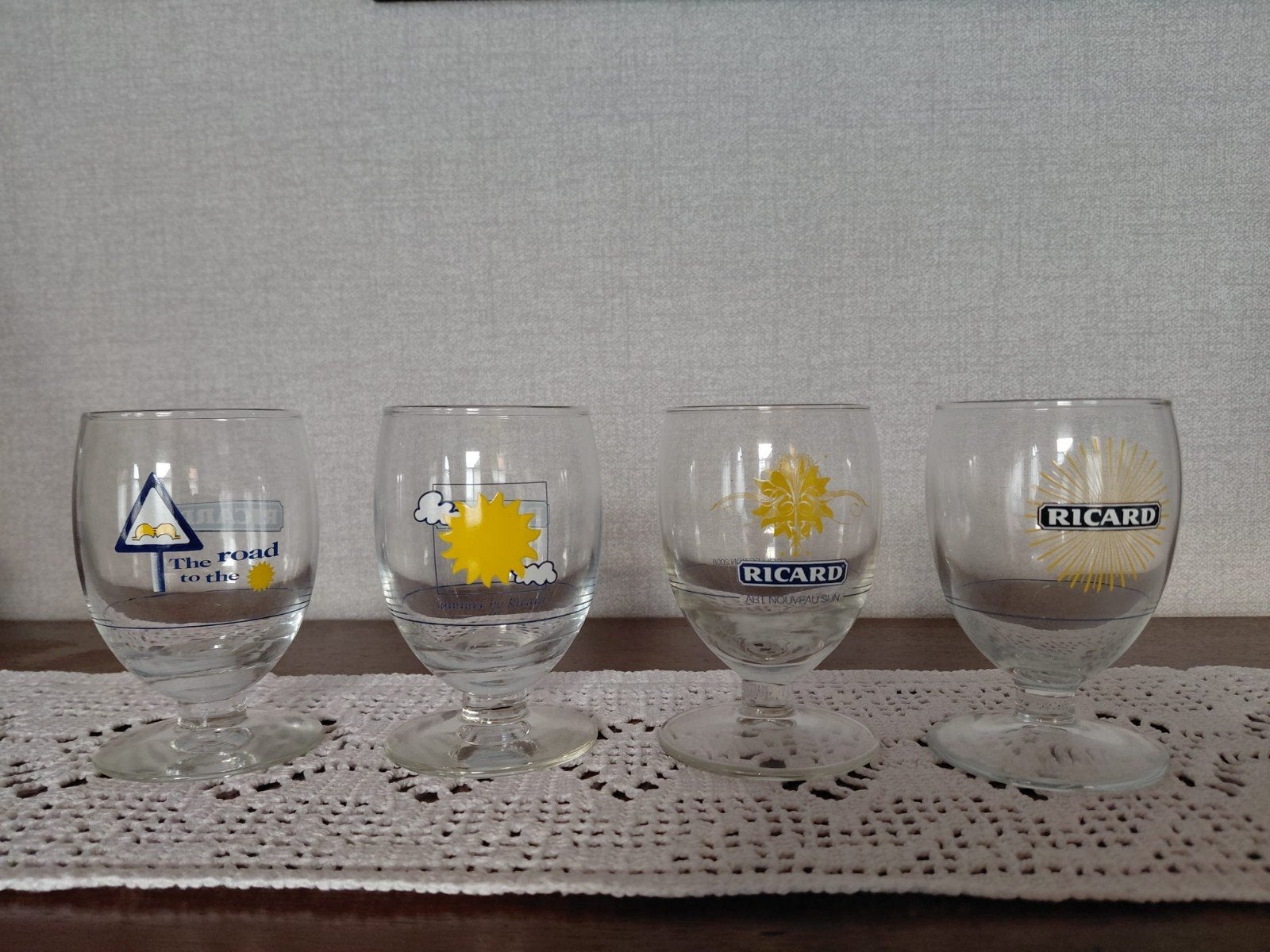 Kleine glazen Ricard, Ophalen, Zo goed als nieuw, Borrel- of Shotglas