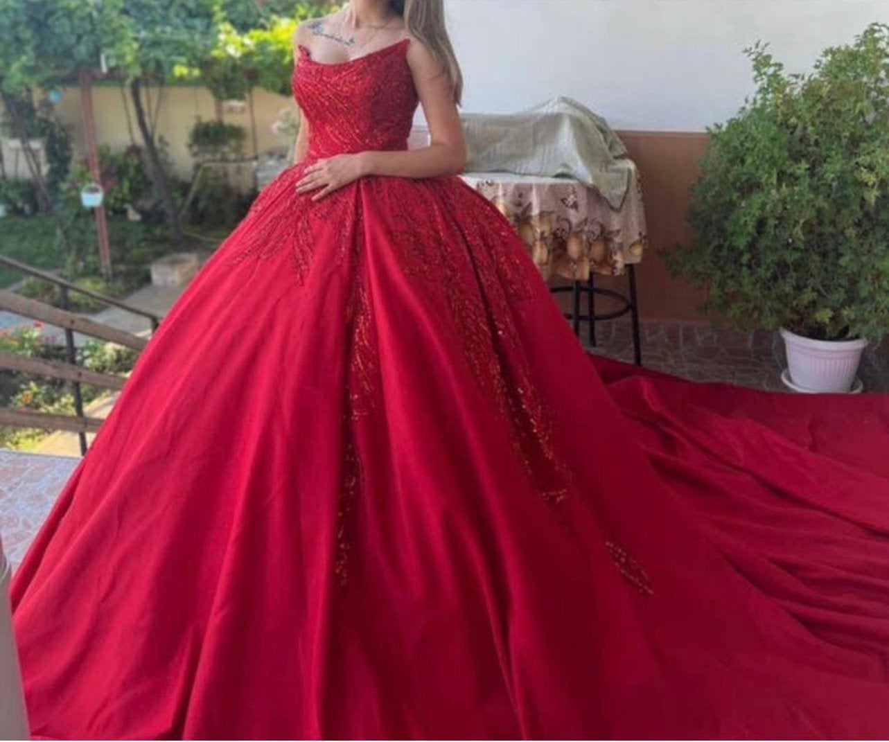 Robe Henna, Enlèvement, Neuf, Rouge