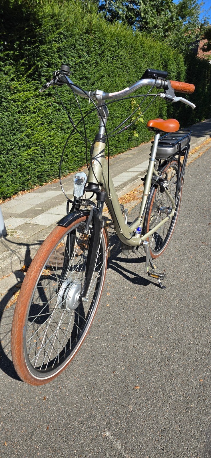 E-Lectra elektrische damesfiets 28" - actieradius 80., Vélos & Vélomoteurs, Autres marques, 47 à 51 cm, 50 km par batterie ou plus