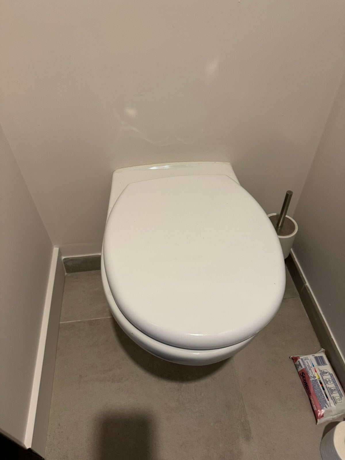 sanitana hangtoilet, Doe-het-zelf en Bouw, Sanitair, Ophalen, Gebruikt