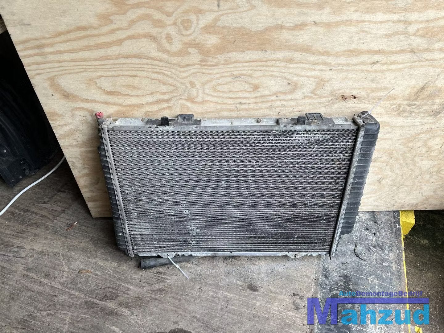 MERCEDES SLK R170 2.0 2.3 Radiateur 1996-2004, Autos : Pièces & Accessoires, Mercedes-Benz AG, Mercedes-Benz, Utilisé, Mercedesstrasse 120
70372  Stuttgart, DE