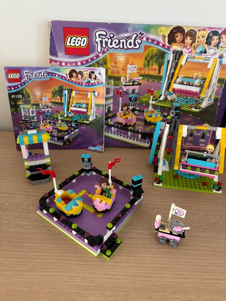 Lego friends Pretpark Kermis Botsauto's 41133, Ophalen, Lego, Friends, Zo goed als nieuw