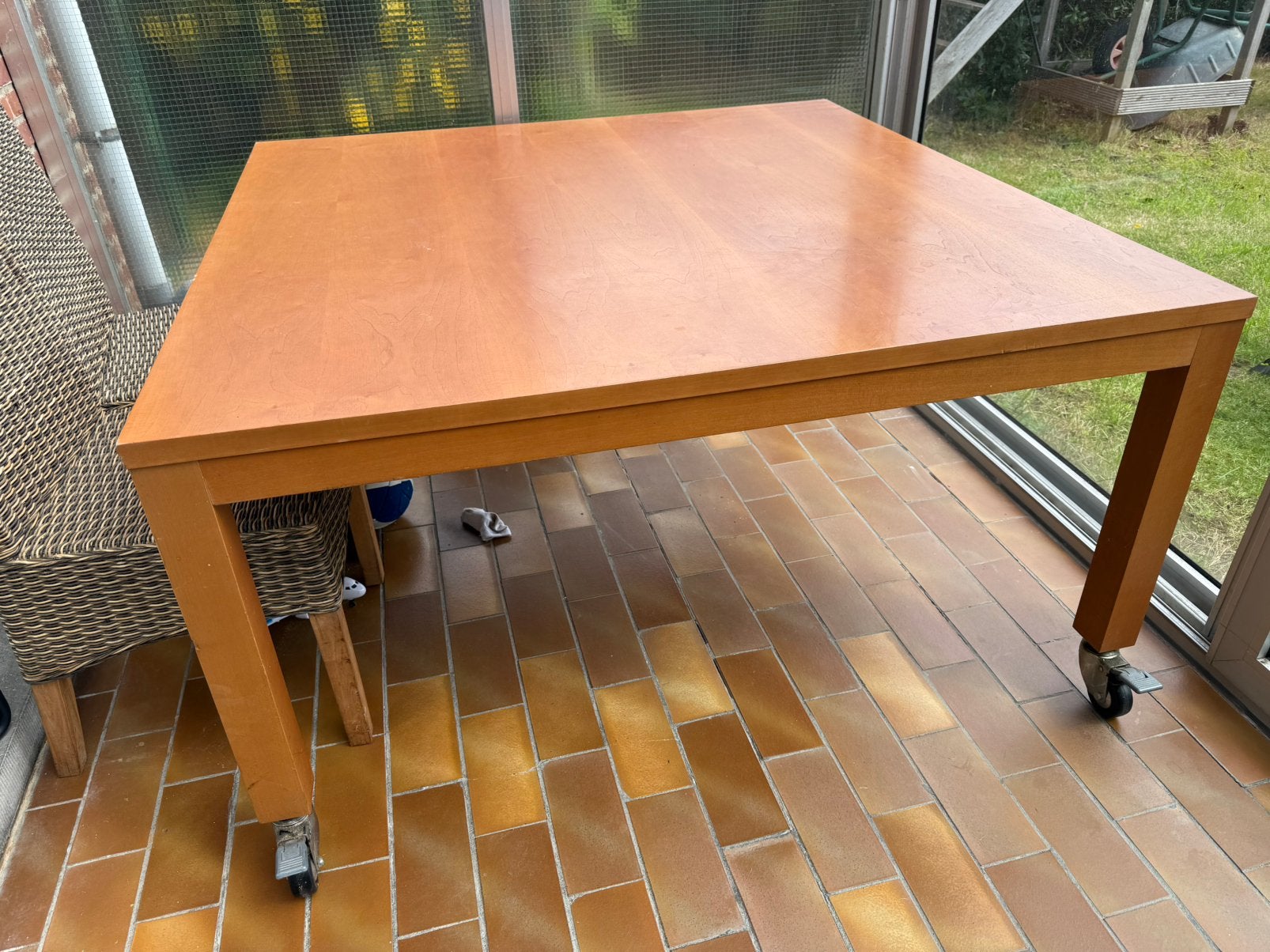 Table carrée en teck, Enlèvement, Comme neuf, Teck