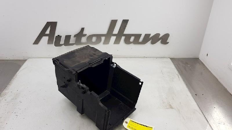 BAC A BATTERIE Ford Focus 3 (01-2010/01-2020), Utilisé, Ford