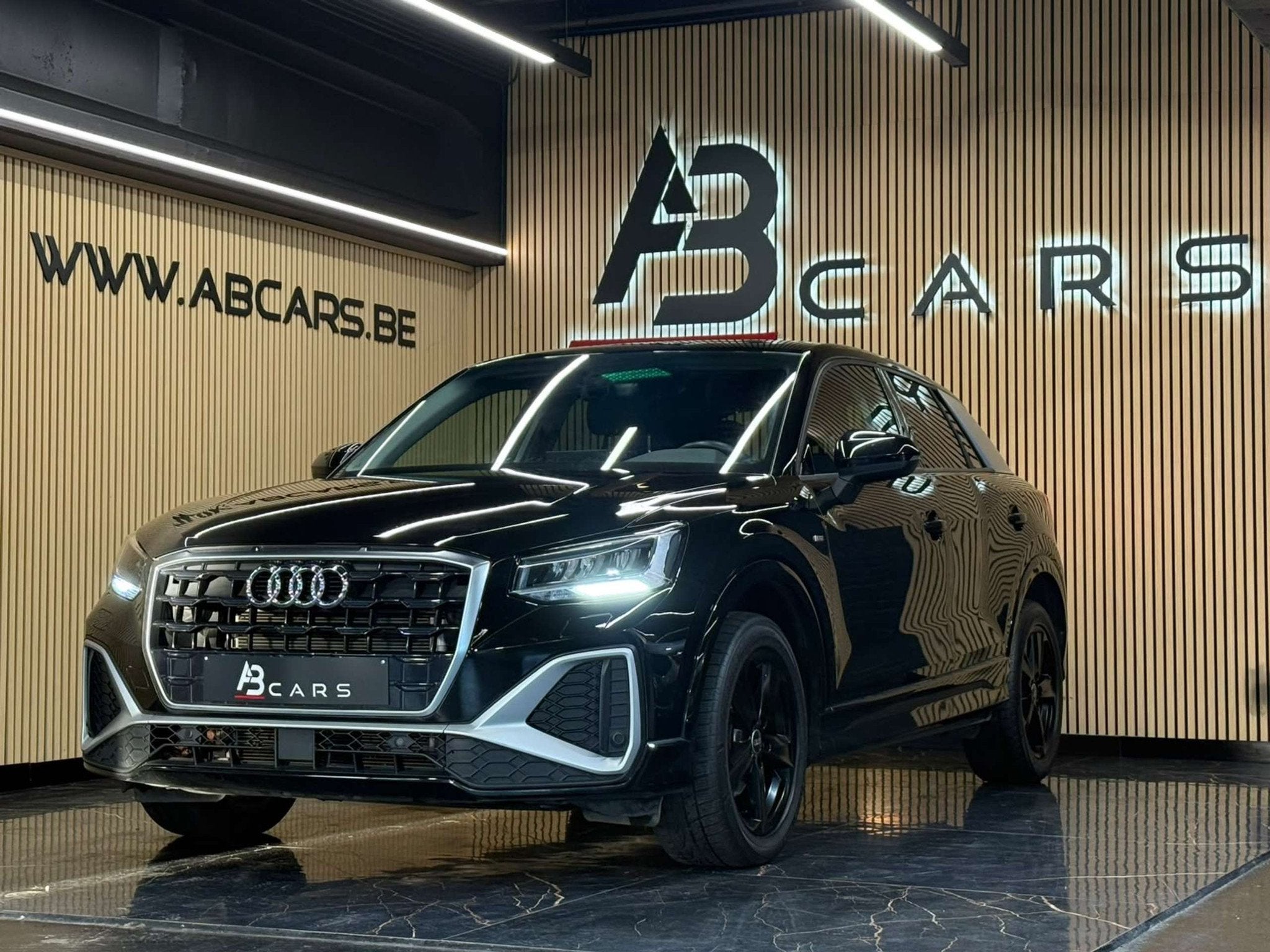 Audi Q2 35 TFSI S line S tronic * COCKPIT * GARANTIE 12 MOIS, 116 g/km, Achat, Entreprise, Noir