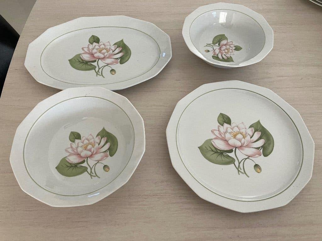 Servies, Huis en Inrichting, Ophalen, Overige merken, Zo goed als nieuw, Compleet servies