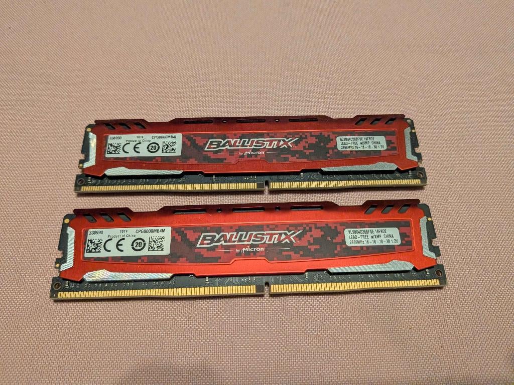 16 GB (2x8 GB) DDR4 RAM kit, Computers en Software, Ophalen, Gebruikt, DDR4, Desktop