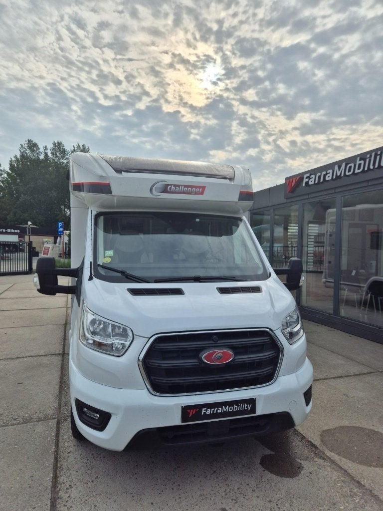 PREMIUM | CHALLENGER 260 GRAPHITE ULTIMATE –2024–28.227 km, Caravans en Kamperen, Automaat, Ford, Fietsendrager, Bedrijf