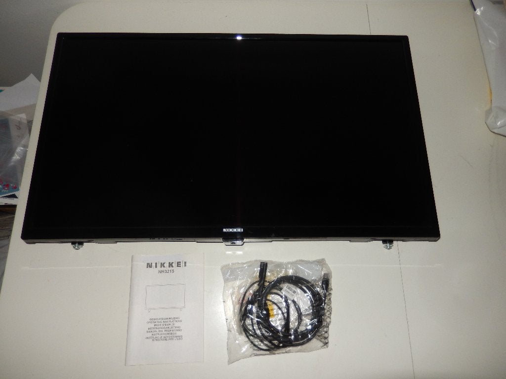 MOOIE TV 32 INCH, LED, Zo goed als nieuw, 60 tot 80 cm, Ophalen