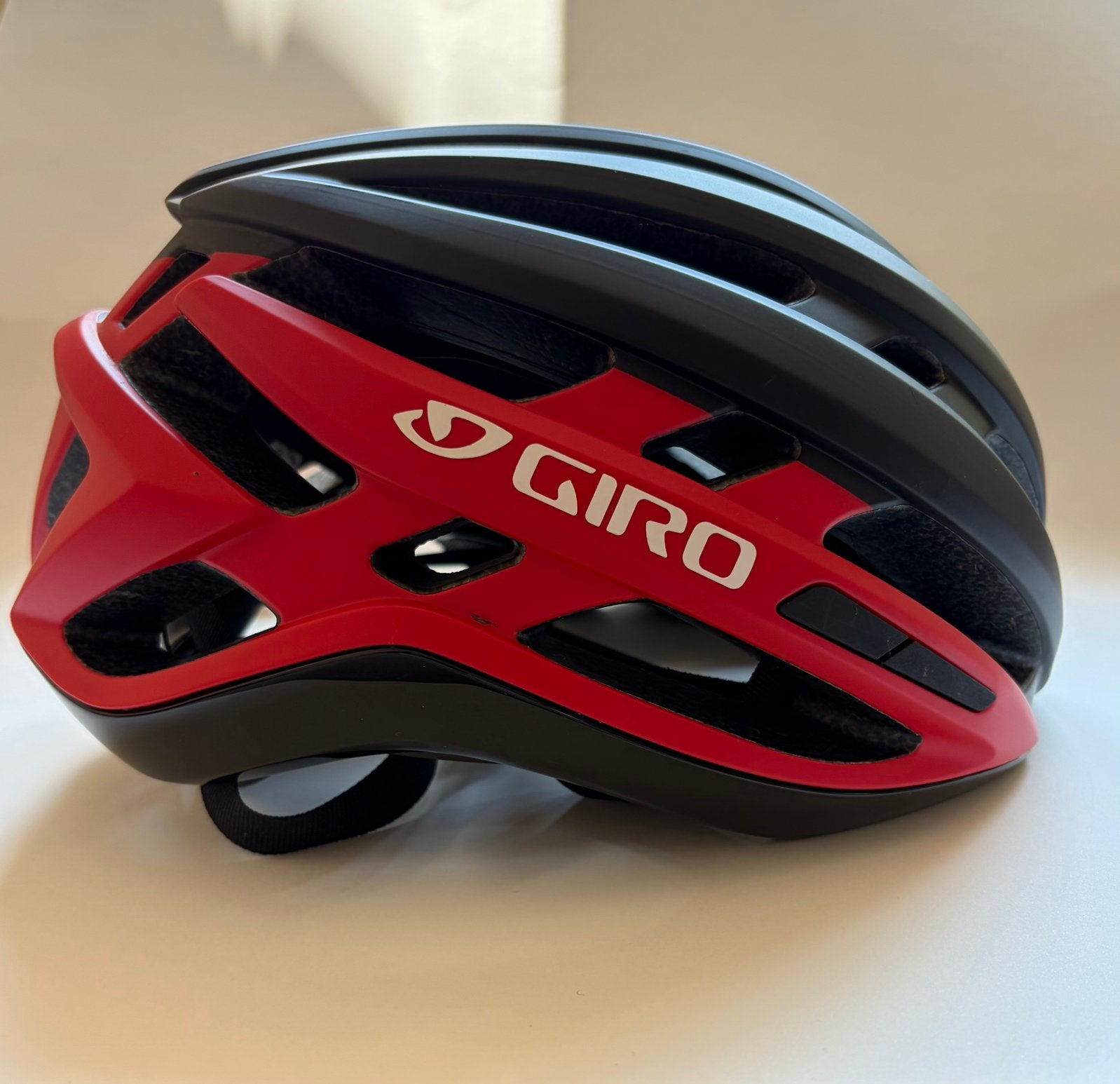 Giro Agilis MIPS Fietshelm M (55-59 cm) – Valvrij, Fietsen en Brommers, Fietsaccessoires | Fietshelmen, Ophalen of Verzenden, Zo goed als nieuw