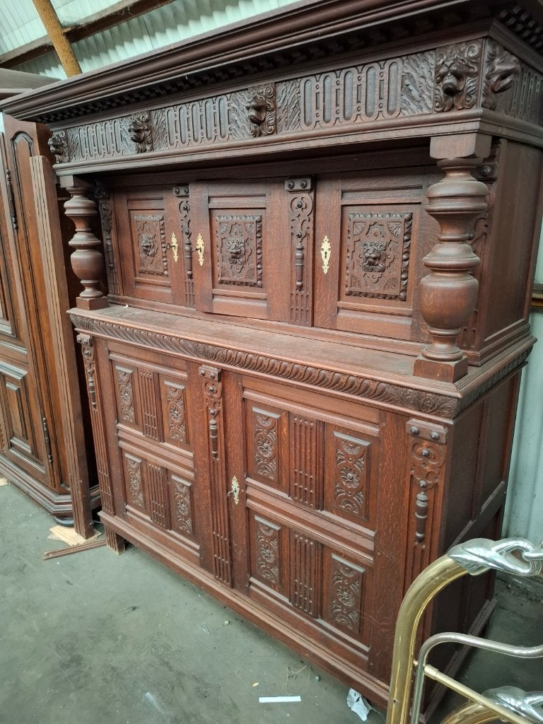 Antieke renaissance kast, Enlèvement, Utilisé