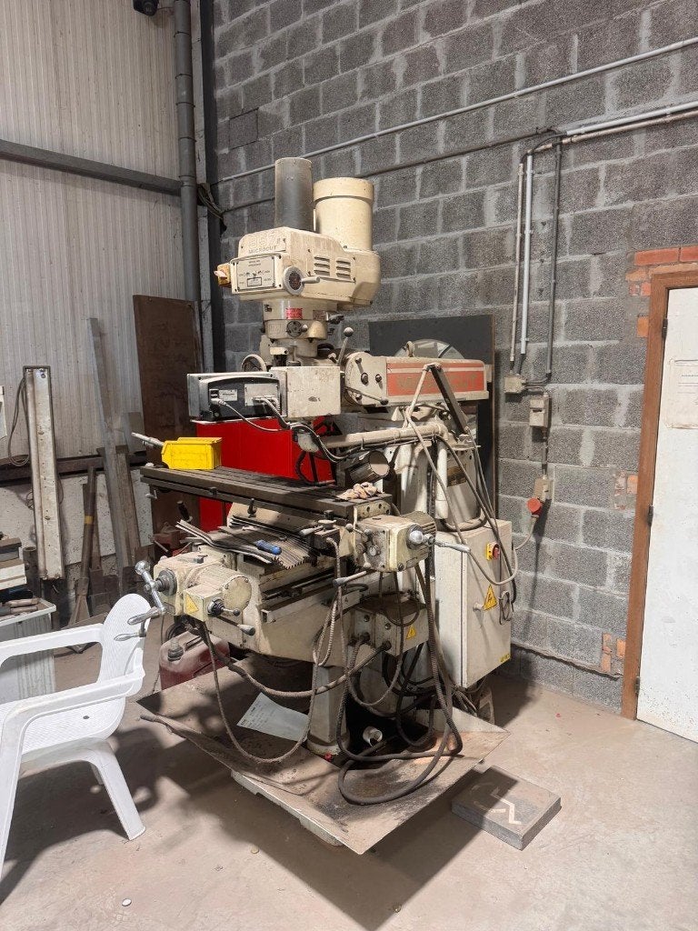 Freesmachine in goede staat te koop, Ophalen, Gebruikt, Elektrisch, Overige soorten
