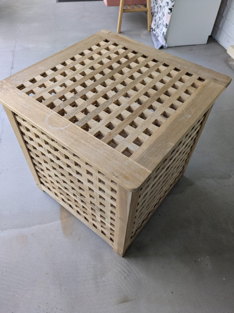 HOL Table with storage IKEA, 50 – 75, 50 à 100 cm, Carré, Enlèvement