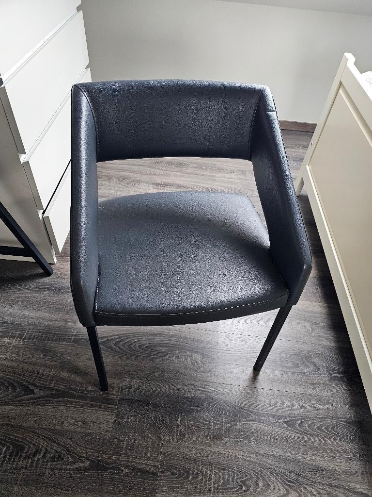 design stoel, Huis en Inrichting, Stoelen, Ophalen, Zo goed als nieuw, Overige kleuren, Eén