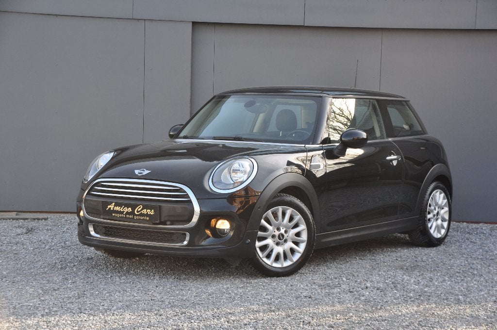 MINI NAVIGATIE - MULTISTUUR - PDC - CRUISE CONTROL, Auto's, Voorwielaandrijving, 75 kW, Stof, Zwart