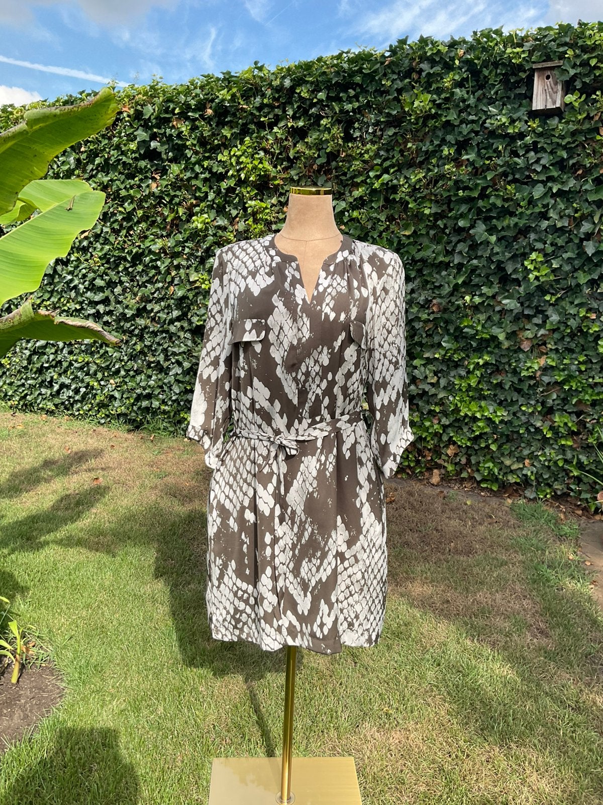 Jurk met slangenmotief. 44, Kleding | Dames, Jurken, Ophalen, Zo goed als nieuw, Maat 42/44 (L)