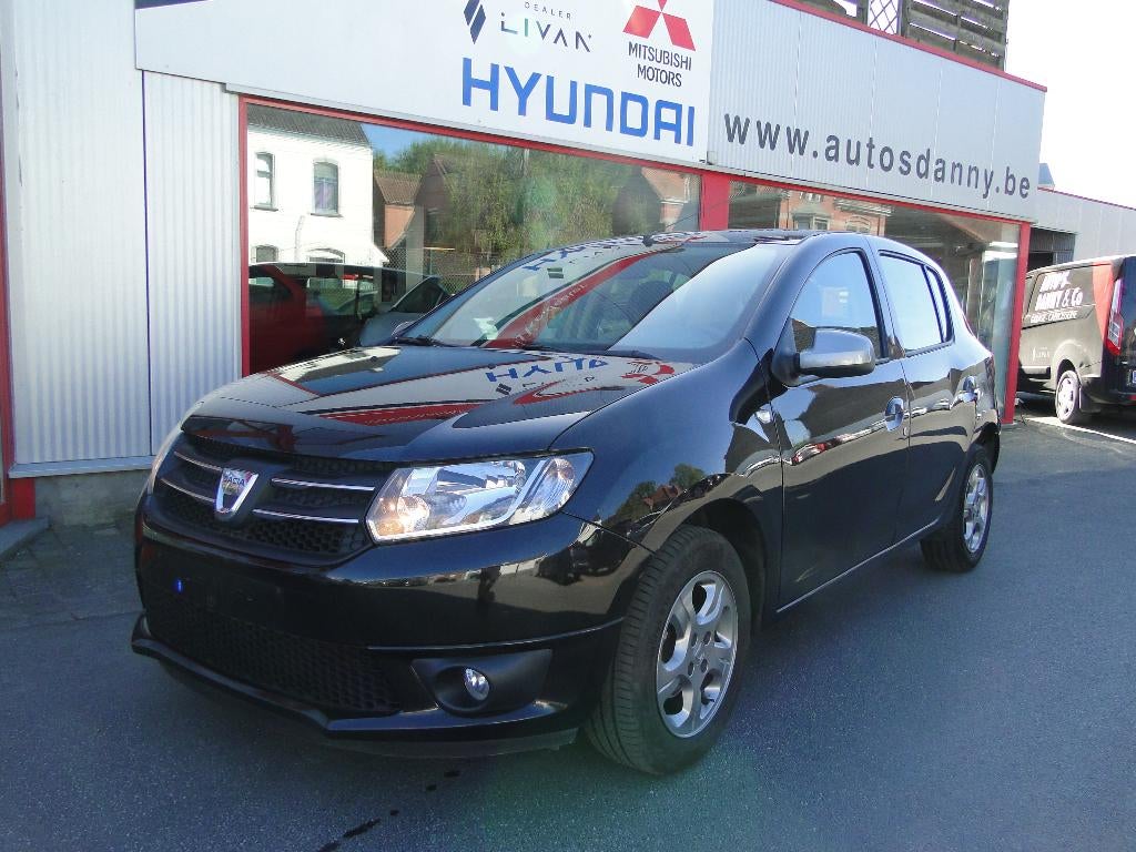 DACIA SANDERO ANIVERSARY, Voorwielaandrijving, 898 cc, Stof, Multifunctioneel stuurwiel