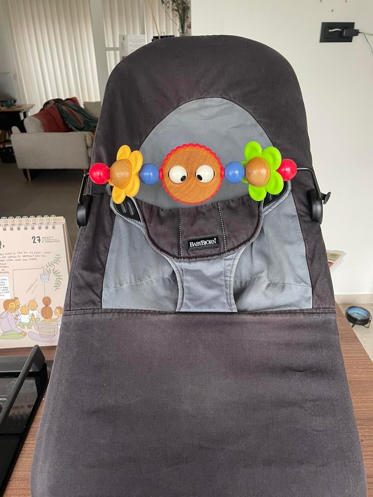 Transat Babybjorn avec arbalète Baby Bjorn, Autres marques, Avec ceinture(s), Enlèvement, Utilisé