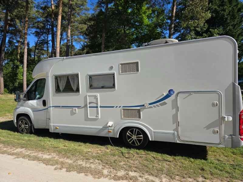 Adria coral met grote garage, Caravans en Kamperen, Fiat, Diesel, Particulier, Afzuigkap