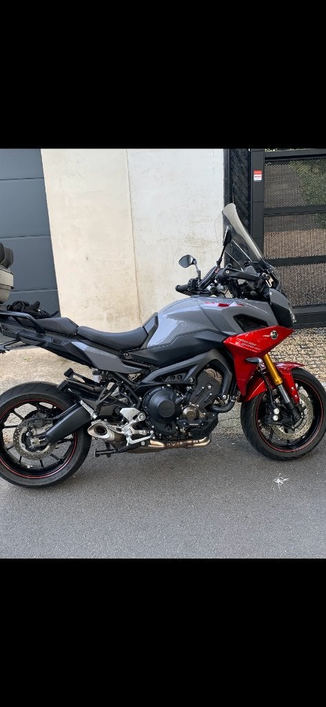Tracer 900 GT, Particulier