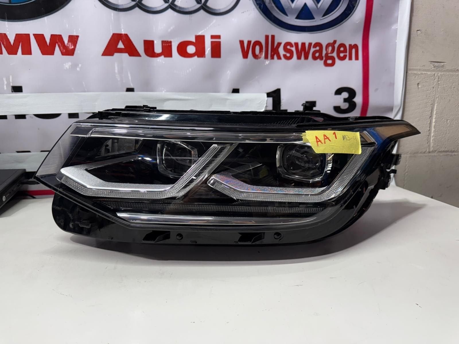Volkswagen Tiguan Koplamp, Gebruikt, -, -, Ophalen of Verzenden