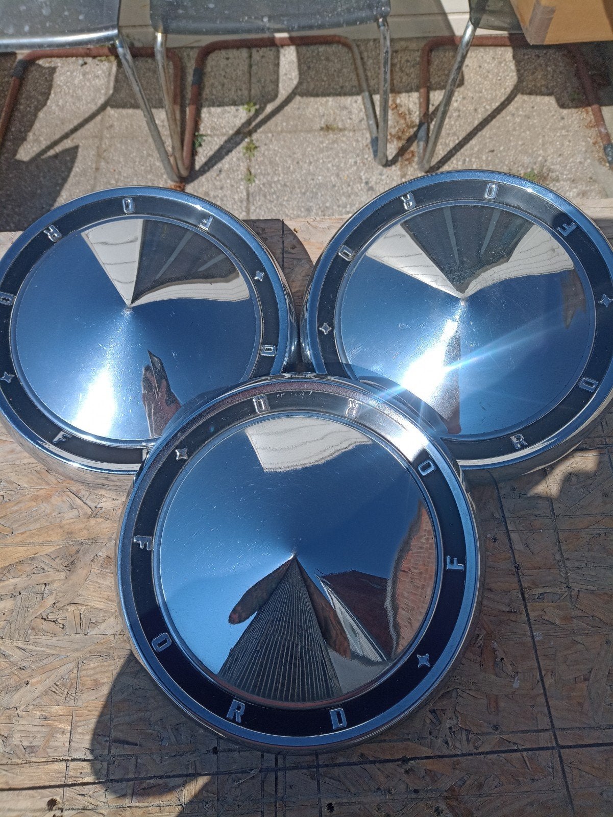 3 Vintage Ford wieldoppen, Ophalen of Verzenden