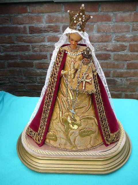 vierge à l'enfant en cire, Enlèvement
