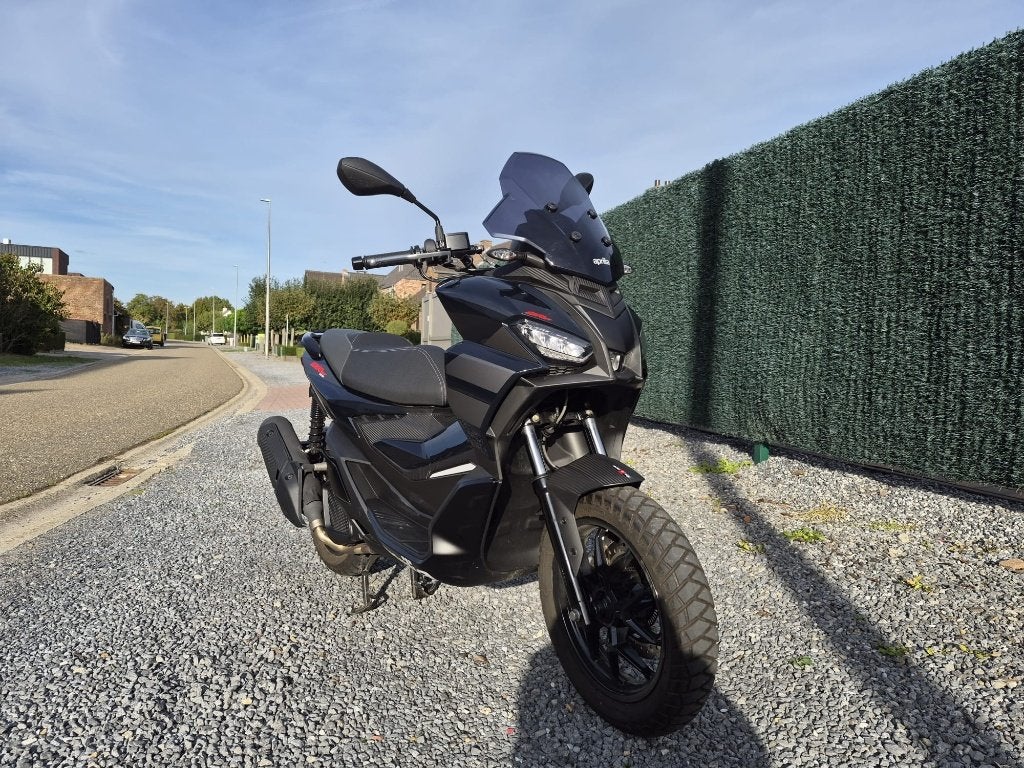 Aprilia SR-GT 125, Scooter, Occasion, Bedrijf, 125 cc