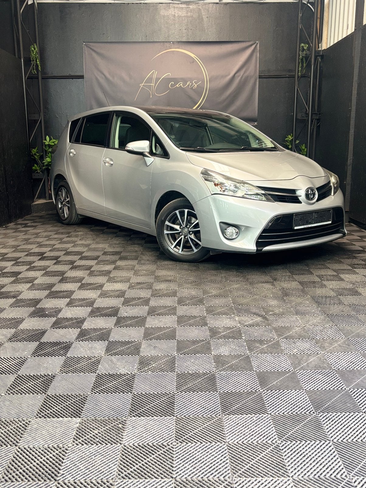 Toyota Verso/1 jaar garantie, Auto's, Voorwielaandrijving, Euro 5, 4 cilinders, Bedrijf