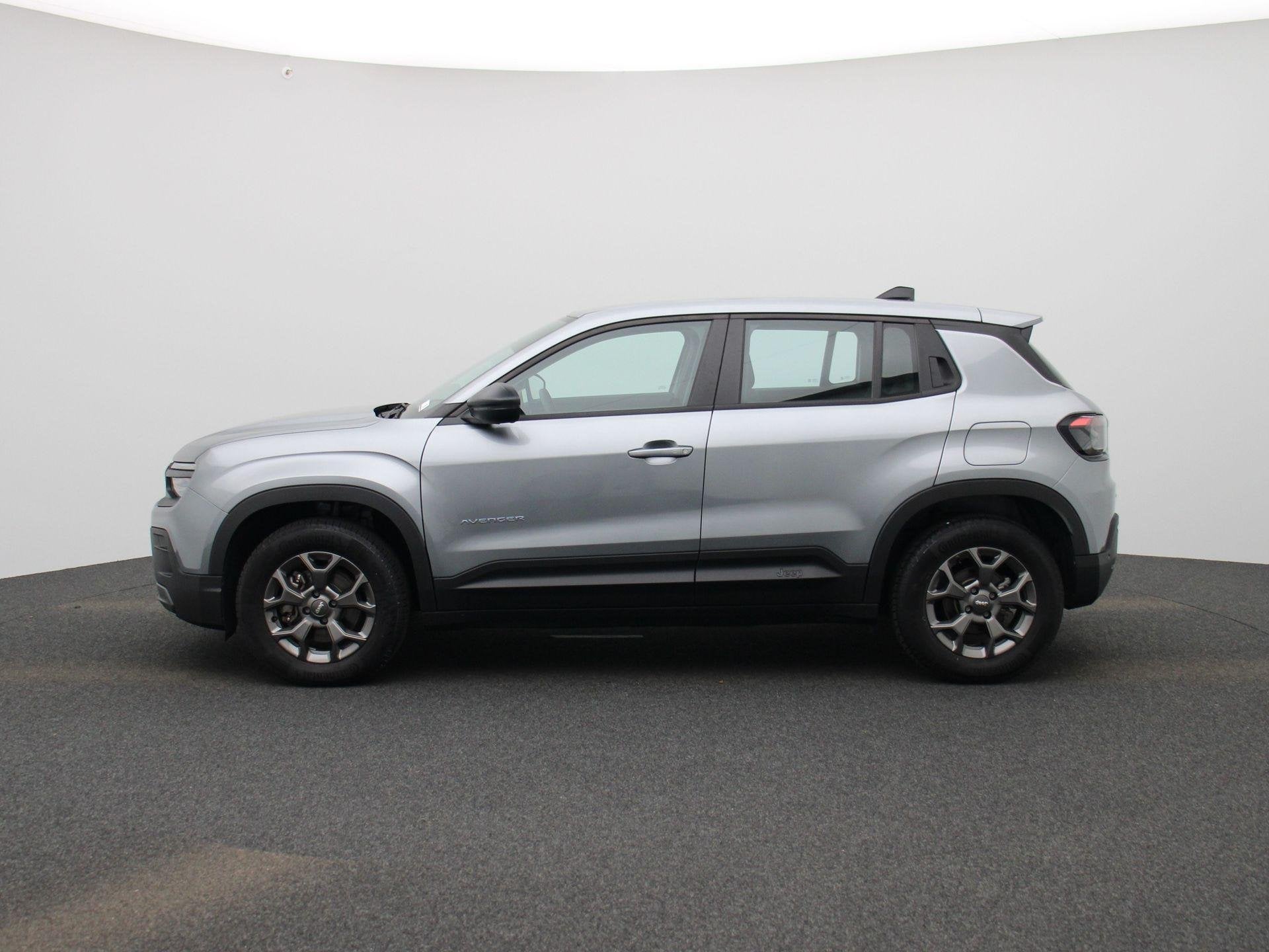 Jeep Avenger 1.2 Altitude MT6 VERWACHT, Auto's, Jeep, Voorwielaandrijving, Stof, Gebruikt, Zwart