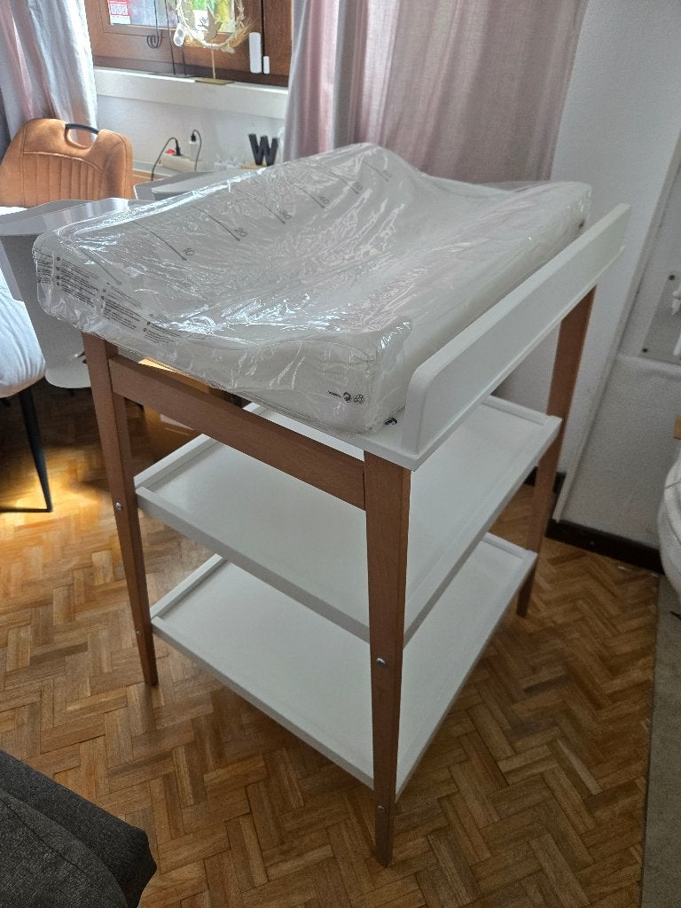 Table à langer, Enlèvement