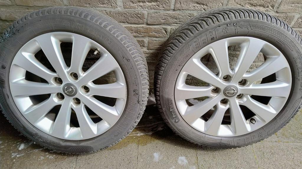 Velgen Opel Zafira Tourer (225/50/R17) + winterband Krisalp, Auto-onderdelen, Banden en Velgen, Ophalen, Gebruikt, Velg(en), 17 inch