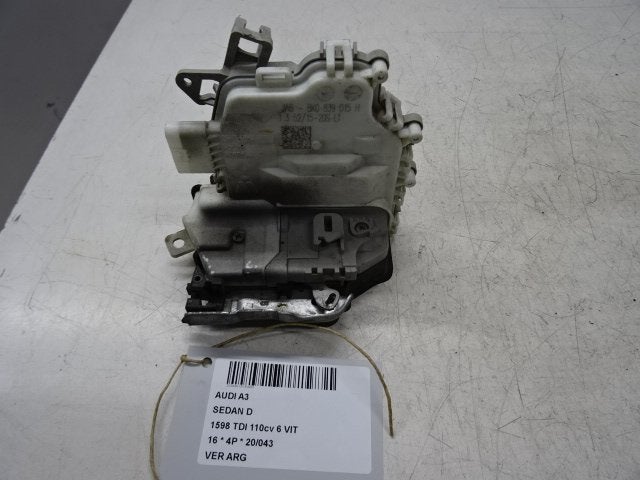 PORTIERSLOT LINKS ACHTER Audi A3 Limousine (8VS / 8VM), Gebruikt, Achter, Audi