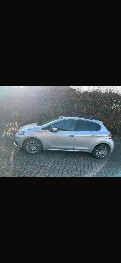 Voiture Peugeot, Autos, Argent ou Gris, Achat, Euro 6, Noir