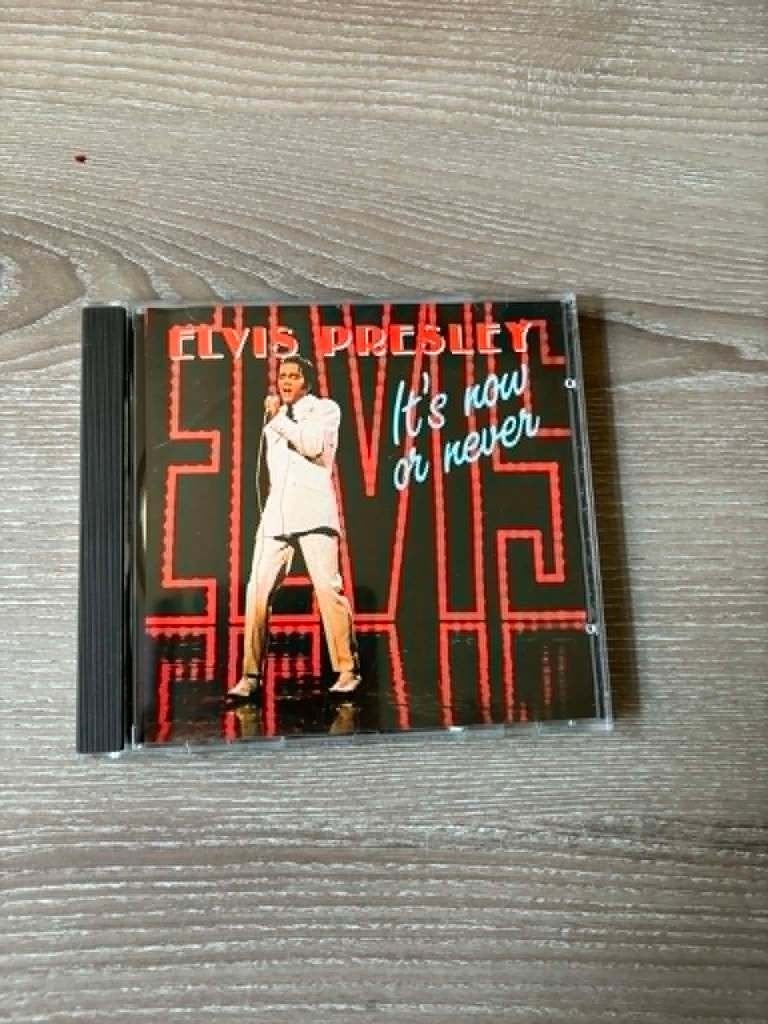 Elvis cd, It's now or never. Mag weg voor slechts 3 euro., Cd's en Dvd's, Cd's | Rock, Ophalen of Verzenden, Zo goed als nieuw