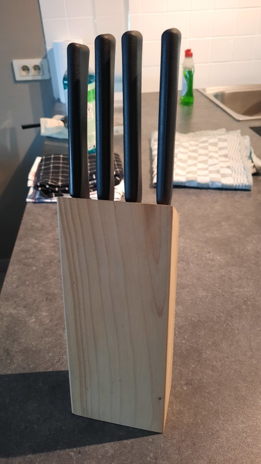 Houten blok met 4 messen. Ikea., Ophalen of Verzenden