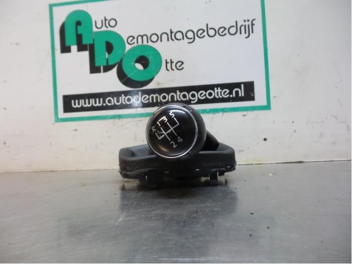 Enveloppe levier de vitesse d'un Volkswagen Golf (Golf 04-), Volkswagen, -, 3 mois de garantie, Utilisé