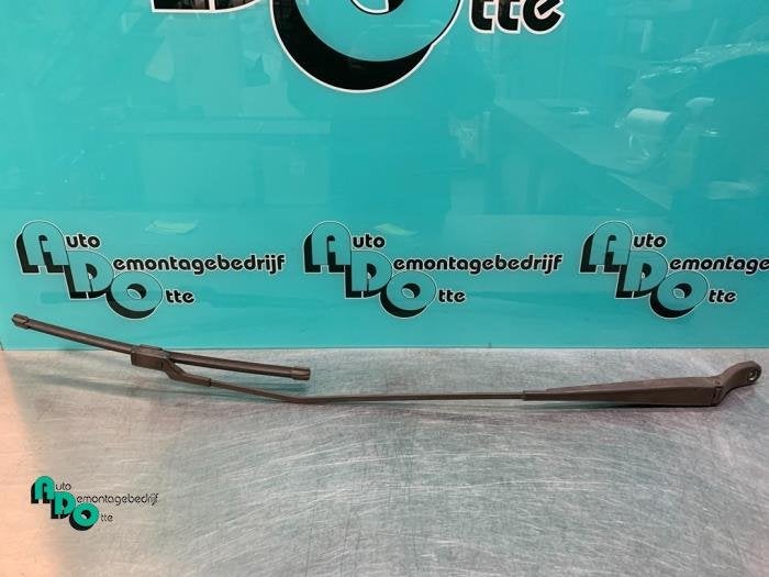 Bras essuie-glace avant d'un Peugeot Partner (Partner 08-), -, 3 mois de garantie, Utilisé, -
